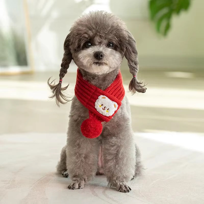 SnugTail Knit Scarf – Festive Warmth & Style for Cats and Dogs